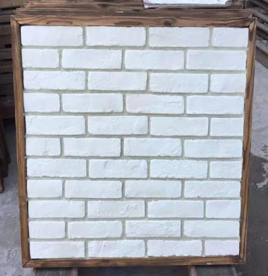 China Traditional Faux Brick Wall Tiles White Cladding Panels Polyurethane Covered for sale