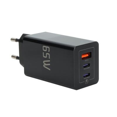 China Type-C 3 Output Mobile Phone VCOM 65W GaN Charging Head USB Portable Charger for sale