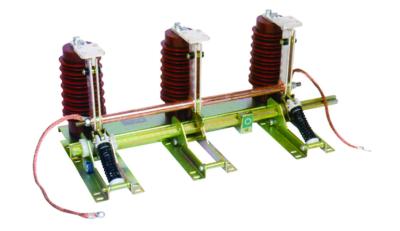 중국 개폐기를 위해 삼상 JN15 유형 24kV 31.5kA 고전압 접지 스위치 판매용