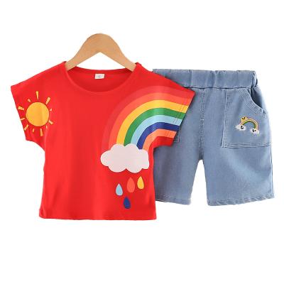 China Sweet Boys Girls Clothing Two Piece Printed T-shirt And Pants Kids Rainbow Clothing for sale