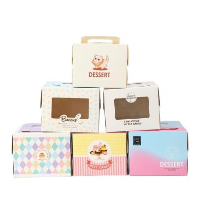 China Custom Portable Paper Box 350g White Paperboard Materials Recycled Cake Donut Roll Recycled Baking Packaging Paper Box for sale