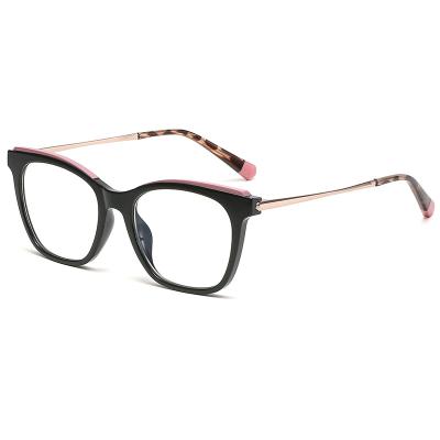 China NIWOTA 7811 Fashionable Computer Glass Women Optical Frame Eyeglasses Blue Light Anti Prescription Glasses for sale