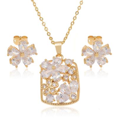 China FASHIONABLE zircon earrings and necklace set joyas en chapadas en oro 2022 latest fashion ladies jewelry set for sale