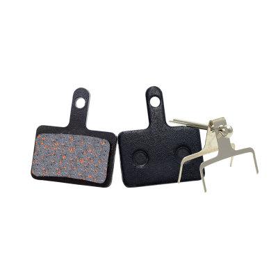 China Mountain Bike Bicycle Accessories MTB Bicycle Disc Brake Light Durable Hydraulic Semi-Metallic Brake Pads for sale