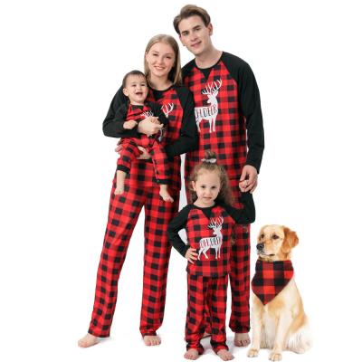 China New European and American Winter Plaid Breathable Sleepwear for Men Women Children Kids Family Christmas Long Sleeve Pajamas for sale