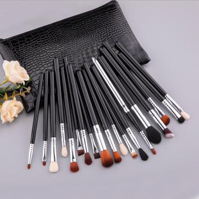 China Angular Blush Long Handle 19PCS Black Eye Makeup Brushes Eyeshadow Eyeliner Eyebrow Brush To Make Install NO LOGO for sale