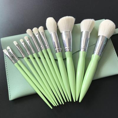 China Beauty Care Makeup Tools 12pcs Makeup Brush High Quality Pink High Quality Synthetic Hair Make Up Brushes Private Label for sale