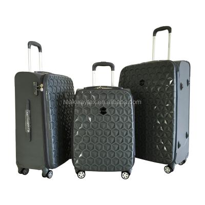 China PP Luggage Factory China Supply 3 Piece PP Light Weighted Custom Hardsid Universal Carry On Traveling Luggage Case for sale