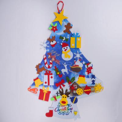 China High Quality Christmas Decoration DIY Gift Felt Christmas Wall Tree With Ornments Set for sale