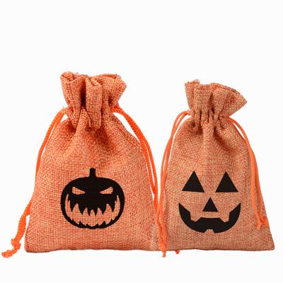 China High Quality Mini Designer DIY Craft Burlap Gift Bags Suede Wedding Drawstring Burlap Jute Bags Jewelry Burlap Pouches for sale