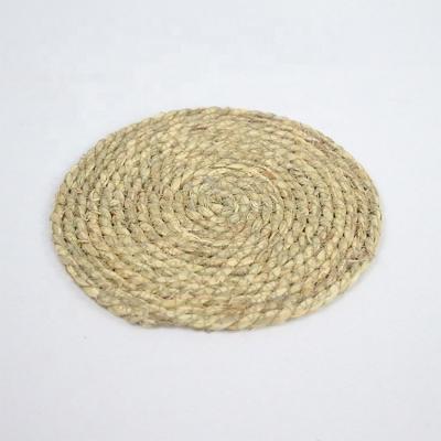 China Sustainable Handwoven Straw Plant Plankton Natural Round Place Mat for sale