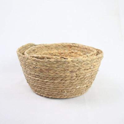 China Sustainable Stable quality Natural woven basket seagrass storage basket home decoration laundry hamper for sale