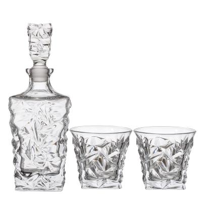 China Whiskey Decanter Set Wholesale Luxury High Quality Whiskey Decanter for Liquor Bourbon or Wine Crystal Whiskey Decanter Set for sale