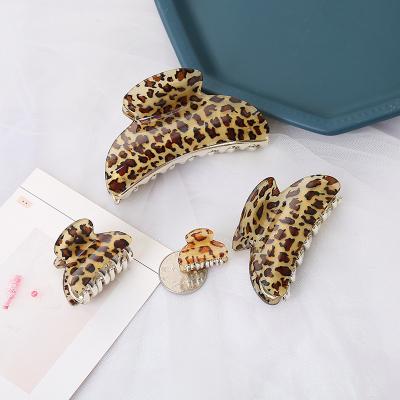 China Hot Sale Jelly Colors Acrylic Leopard Ponytail Crab Girls Hairpin Hair Accessories Hair Decoration Leopard Hair Claw Clips Barrette Sling for sale