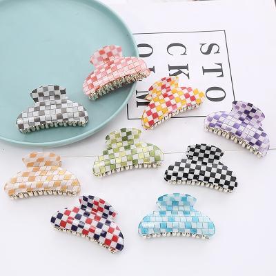 China 2022 Wholesale Fashion New Hair Decoration Black White Control Acrylic Hair Claw Clips Slick Beige Irregular Geometric Hairpin for sale