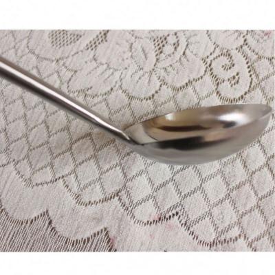 China Food Grade 304 Stainless Steel Sustainable Soup Ladle, Metal Soup Ladle With Long Handle Hotel Family Server for sale