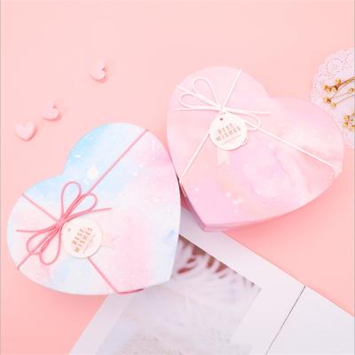 China Recycled Materials Custom Design Hot Sale Skin Care Gift Box Heart Shape Cardboard Jewelry Box for sale