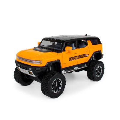 China Diecast Toy Diecast Toy Vehicles Simulation 1:24 Scale Model Car Noise Light Pull Back Big Wheel SUV Alloy Model Car Toy for sale