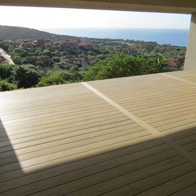 China New Design Factory Price Wood Decking UV Resistance Plastic Composite Decking WPC Co-Extrusion Decking for sale