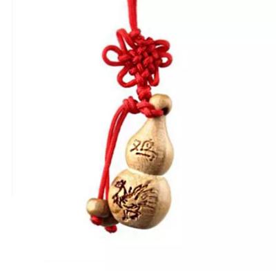 China Chinese Zodiac China Yanning Gourd Wood Carving Chicken for sale