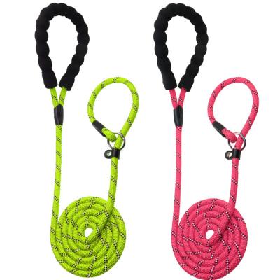 China Cheap Price 6FT Soft Reflective EVA Handle Durable Reflective Nylon Dog Rope Slip Lead for sale