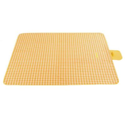 China 600D Oxford Cloth Blanket Lattice Beach Picnic Outdoor Portable Hike Mat Others Blankets With Handbags for sale