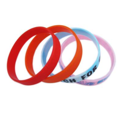 China Casual/Sporting Hot Selling Eco-Friendly Advertising Gifts No Minimum Cheap Screen Printing Inks Custom Silicone Wristband Wristbands For Kids for sale