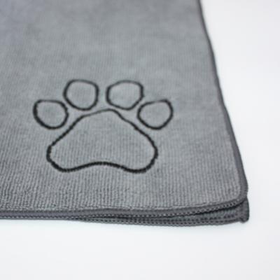 China Viable New Design Microfiber Pet Bath Towel Quick Dry Dog Cleaning Towels for sale