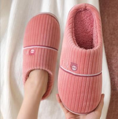 China 2020 Fashion Faux Fur Ladies Winter Women Slippers Durable Inside Closed Toe Plush Slippers Women Warm Flats for sale