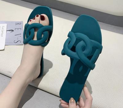 China 2021 Breathable Elegant Flat PVC Open Toe Women Sandals Ladies Slippers Slides Pig Nose Women Slippers Shoes for sale