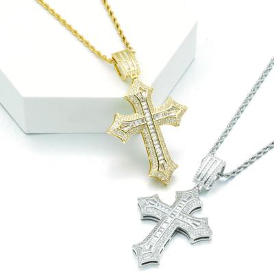 China Vintage 18K Gold Bling Bling Iced Out Cuban Link Chain Pendant Cross Pendant Necklaces for sale