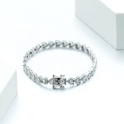 China New Roman Chain Heart Designs Zircon stone arrangement 925 Sterling Silver Tennis Bracelet of 2022 romantic for sale