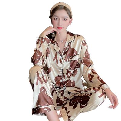 China New QUICK DRY pajamas set for women cartoon printed long sleeve pajama nightgown set for sale