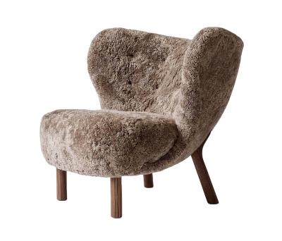 China Mid Century Modern Leisure Style Creative Living Room Lambs Wool Accent Chair Single Seater Fabric Sofa Living Room Chair With Wooden Leg for sale