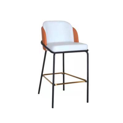 China New Design Bar Furniture Modern Outdoor Bar Stool Chair Minimalist White Luxury Bar Stools for sale