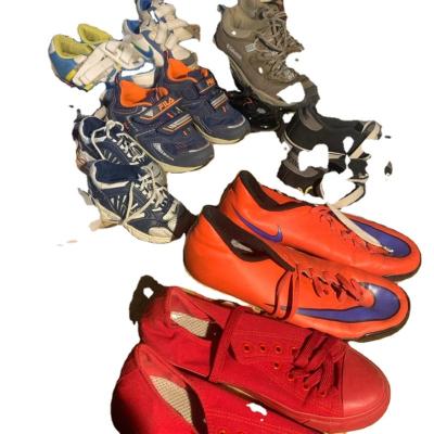 China KuoMing Woman Man Second Hand Shoes Sneaker Bale Bulk Container Used Mixed for sale