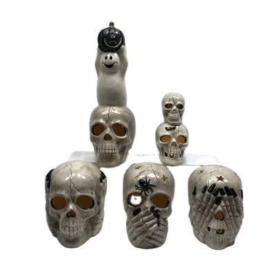 China Christmas Home Decorations Ceramic Skull for sale