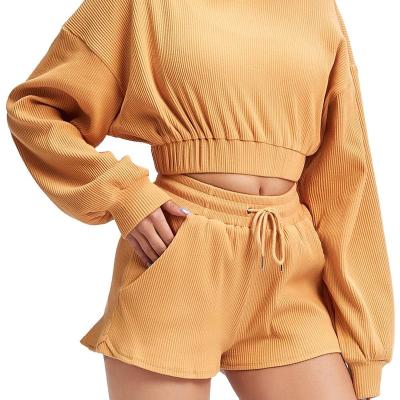 China Breathable OEM 2 Piece Fitness Training Tracksuit Sets Crop Top Women Sweatsuit for sale