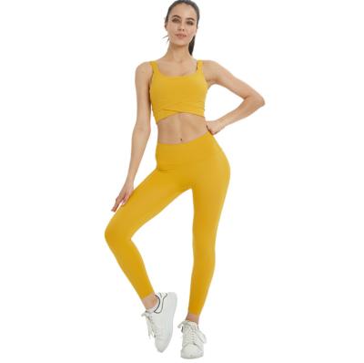 China Breathable Women's Seamless Sporty Activewear Ladies Fitness Clothes Gym Wear Workout Clothing Yoga Set Sportswear For Women for sale