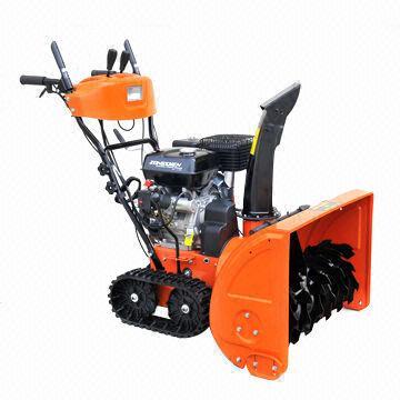 China Mini Tiller Friction Thrower Part R1 Machine Power Vacuum Road Sweeper Truck Cleaning Snow Blower for sale