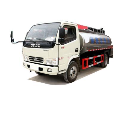 China 304 stainless steel LHD/RHD 4000 liters milk tank truck/vacuum tanker truck for fresh milk transportation for sale