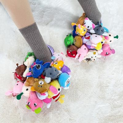 China Damping 2023 New Hot Selling Home Slippers DIY Plush Warm Slippers Home Slippers for sale