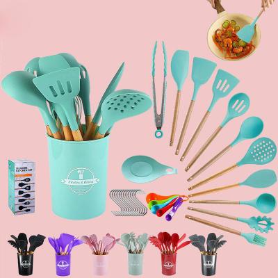 China Sustainable Kitchen Tools Gift Natural Wood Silicone Kitchen Utensils Colorful Cookware Sets for sale