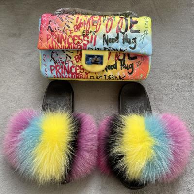 China 2021 CUSHIONING Real Fur Slides With Purse Set Fur Slippers With Purse Fur Slides Bag Sets for sale