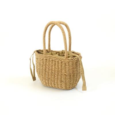 China Portable Totes Straw Small Tote Refreshing Rattan New Fashion Popular Fashion Summer Beach Bucket Bag Handbag for sale