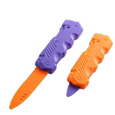 China Kids Toy plastic Swords Hot selling Decompression Telescopic Spring Radish Knife Toy Mini 3D Gravity Turnip Knife Toy fun game carrot knife toy for sale