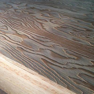 China LINYI DUK Good Quality Interior LARCH PLYWOOD&EMBOSS LARCH PLYWOOD 4.5mm, 7.5mm, 11.5mm for sale