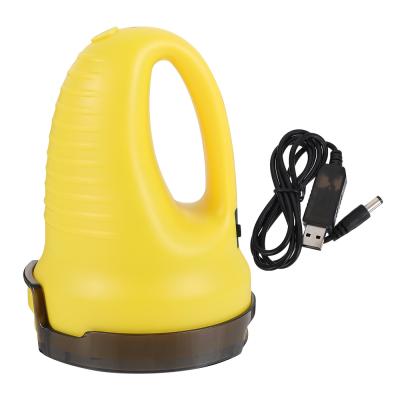 China Snow Shovel Cleaning Tool Portable Electronic Winter Scraper Snow Car Electronic Snow Scraper for sale