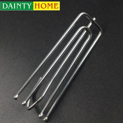 China Small Pin Quality Minimalist Japanese Wholesale Iron-On Decorative Hook Shower Metal Curtain Hook for sale