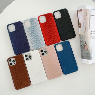 China Luxury Imitation Snakeskin Leather Phone Case Leather Phone Case for iphone 12 pro max for sale